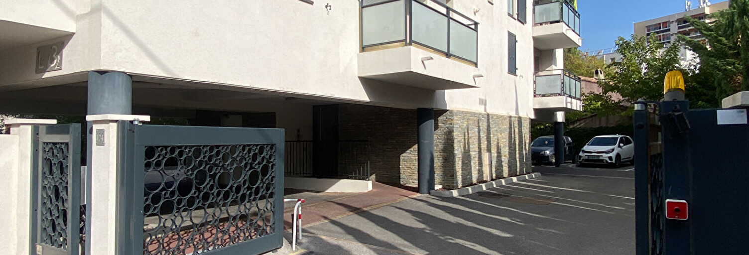 Garage  34 m² à vendre à La Garde (83130)