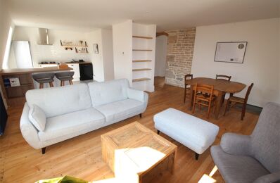 location appartement 1 100 € CC /mois à proximité de Montferrand-le-Château (25320)