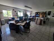 LOCAL COMMERCIAL — photo 2