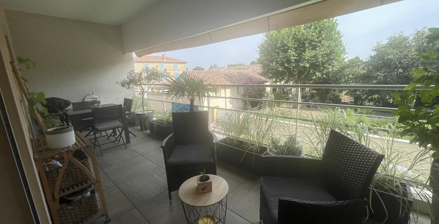 BEL APPARTEMENT RECENT — photo 1