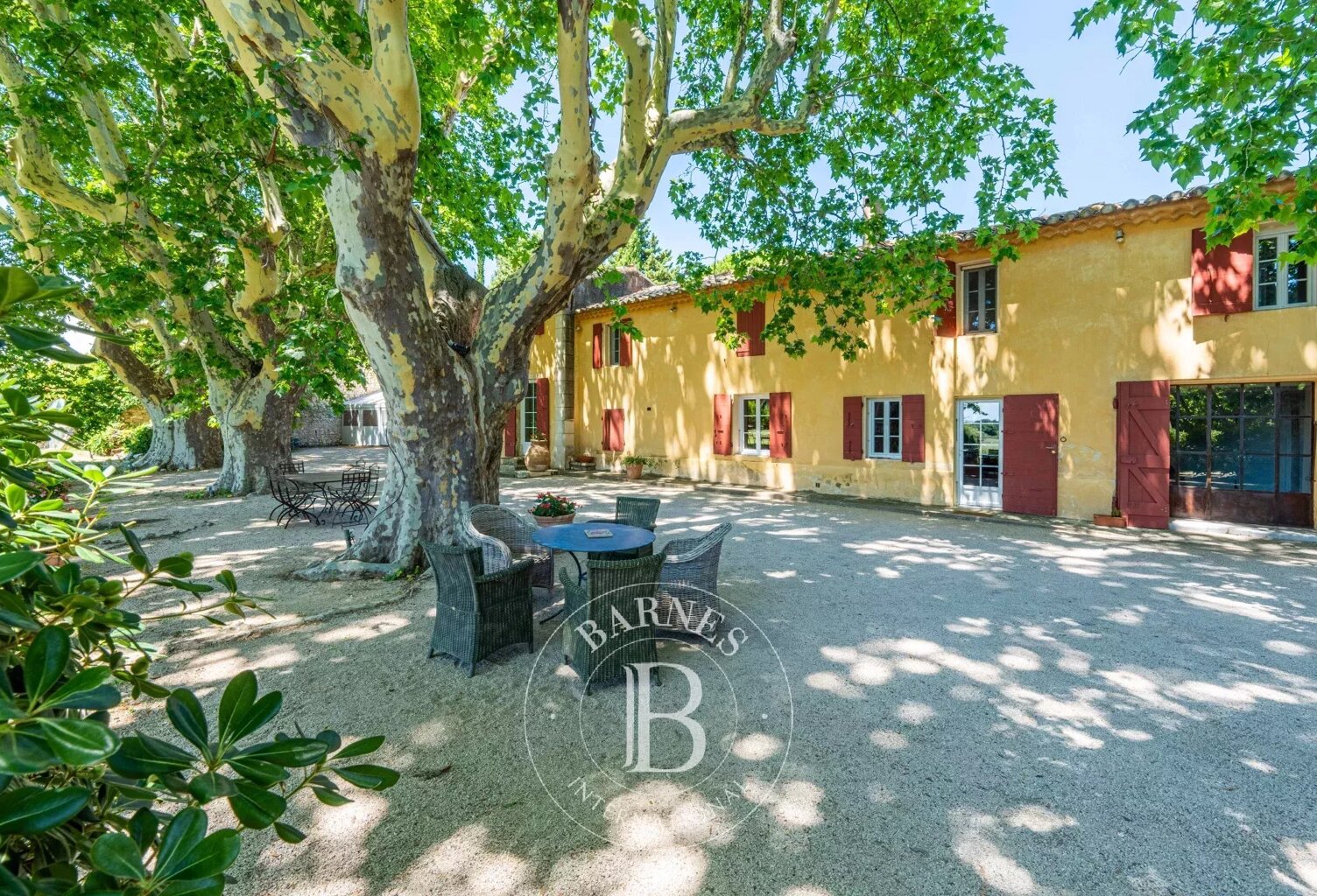 AIX-EN-PROVENCE - MAS ANCIEN 290 M² - TERRAIN 3 HECTARES -ANNEXE — photo 1