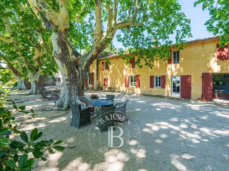 AIX-EN-PROVENCE - MAS ANCIEN 290 M² - TERRAIN 3 HECTARES -ANNEXE — photo 1