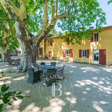 Maison 10 pièces 1680000 €