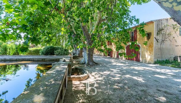 Propri&eacute;t&eacute; 10 pièces  à vendre Aix-en-Provence 13100