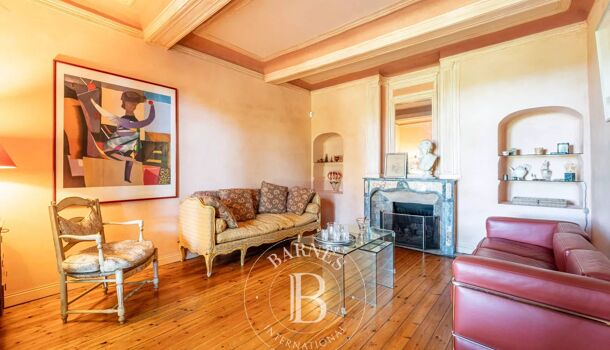 Propri&eacute;t&eacute; 10 pièces  à vendre Aix-en-Provence 13100