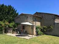 A vendre - Maison avec granges et jardin - région de Montmorillon. — photo 4