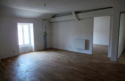 location appartement 510 € CC /mois à proximité de Roumazières-Loubert (16270)