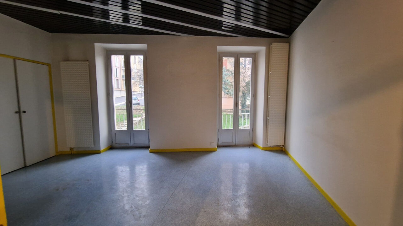 bureau 6 pièces 93 m2 à vendre à Privas (07000)