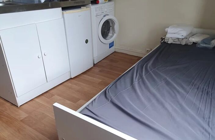 Bien vendu : Appartement  Hirson (02500) — photo 2