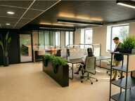 BUREAUX à LOUER — photo 4