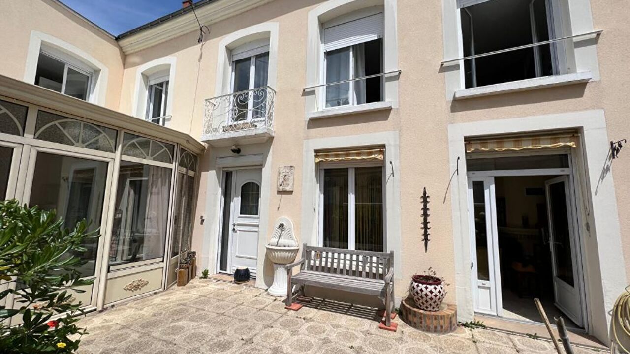 maison 8 pièces 264 m2 à vendre à Montval-sur-Loir (72500)