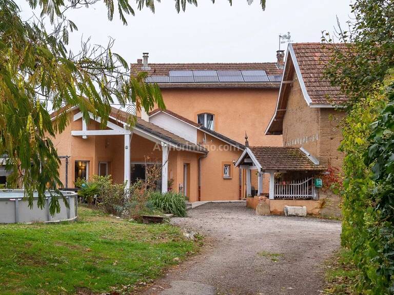 Maison 7 pièces  à vendre 180 m² — photo 1