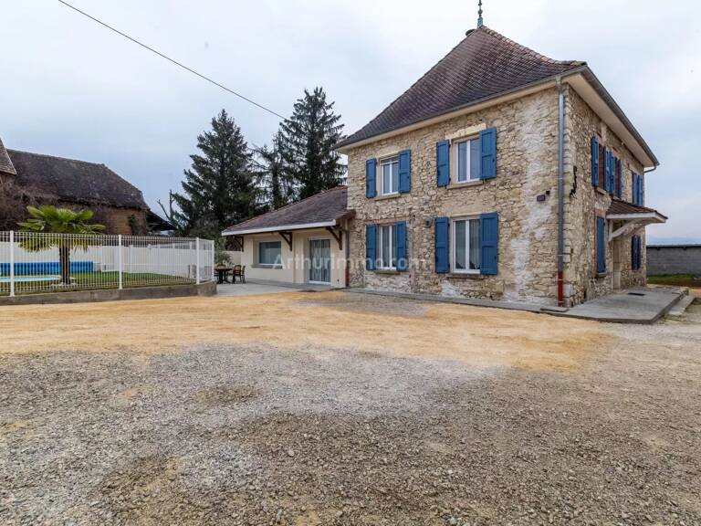 EXCLUISIVITE - ST VICTOR DE MORESTEL — photo 1