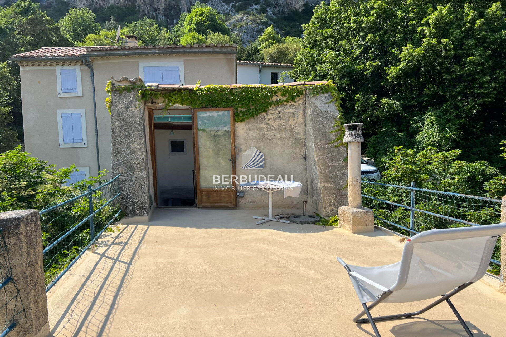 Vente Maison de village 55 m² à Monieux 133 925 €