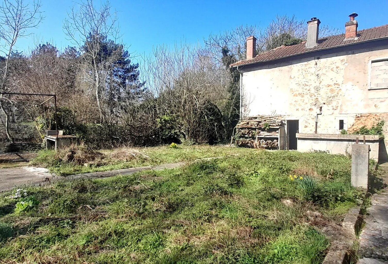 immeuble - Corbeil-Essonnes (BASE NAUTIQUE) — photo 1