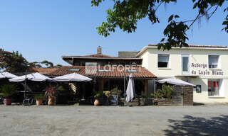 Commerce 9 Pièces 423 m² à vendre à Varilhes (09120)