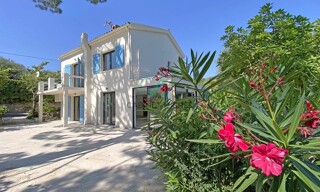 Maison 6 Pièces 177 m² à vendre à Le Rouret (06650)