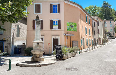 COLLOBRIERES MAISON DE VILLAGE BEAUX VOLUMES A RESTAURER — photo du bien