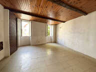 COLLOBRIERES MAISON DE VILLAGE BEAUX VOLUMES A RESTAURER — photo 4