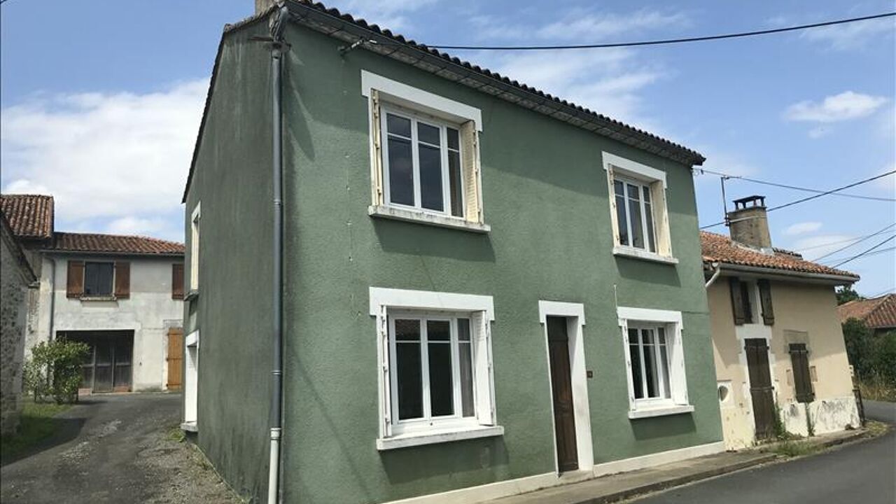 maison 4 pièces 105 m2 à vendre à Roussines (16310)