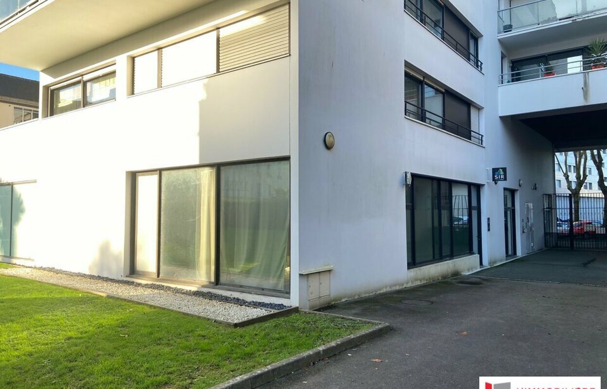 bureau  pièces 104 m2 à vendre à Lorient (56100)