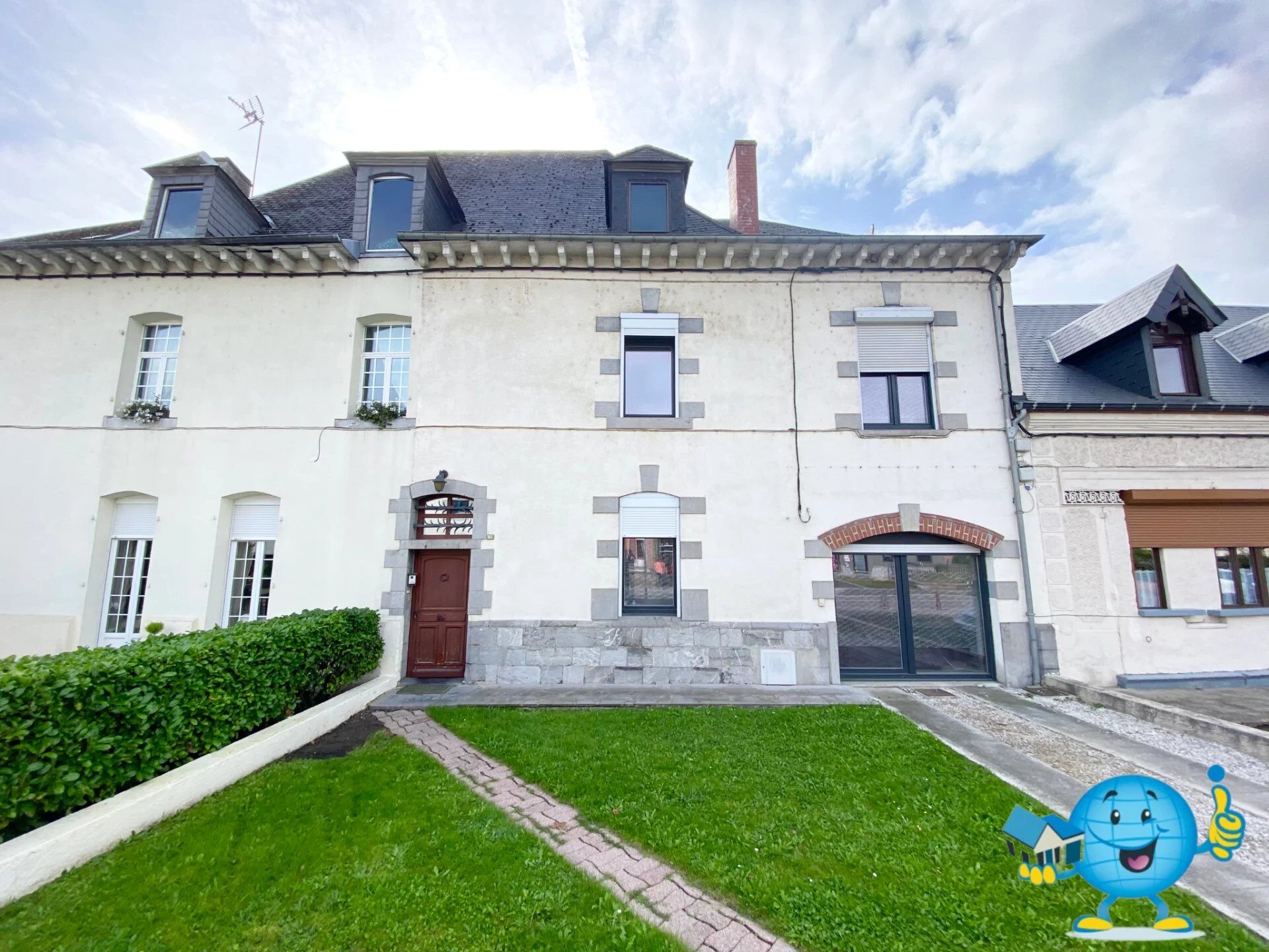 Vente Maison 197 m² à Pont-sur-Sambre 178 500 €