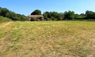 Terrain  1750 m² à vendre à Chabanais (16150)