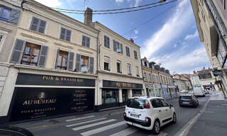 Immeuble  230 m² à vendre à Vierzon (18100)