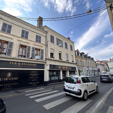 Immeuble  164375 €