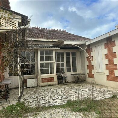 Maison 5 pièces 317700 €
