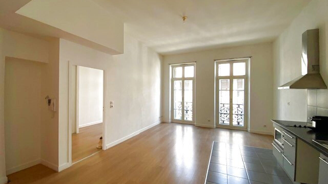 appartement 2 pièces 42 m2 à vendre à Marseille 2 (13002)