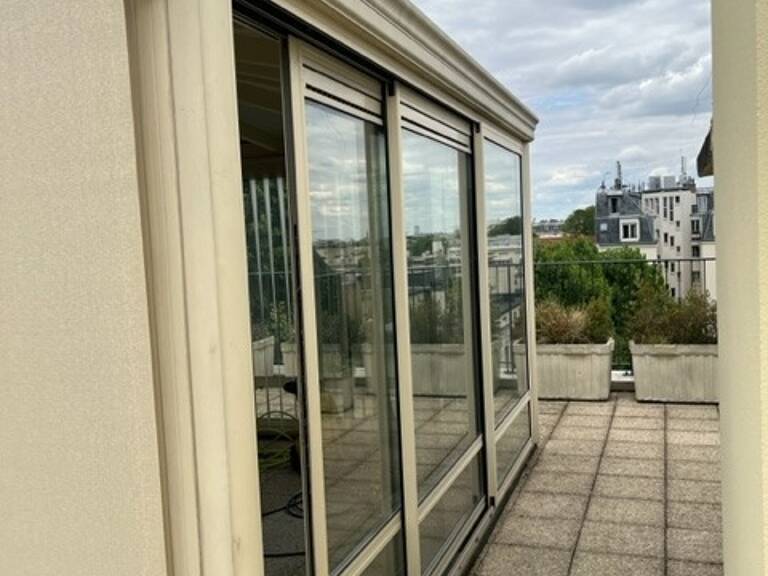 A louer 4 pièces terrasses avec parking — photo 1
