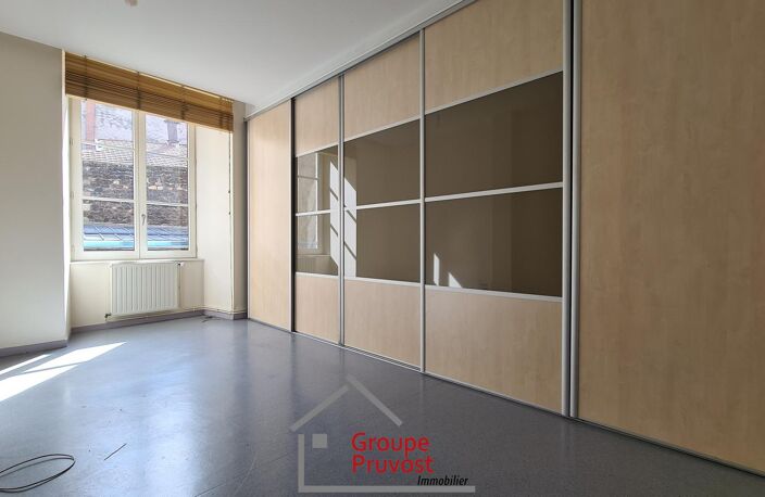 bureau 215 m² — photo 4