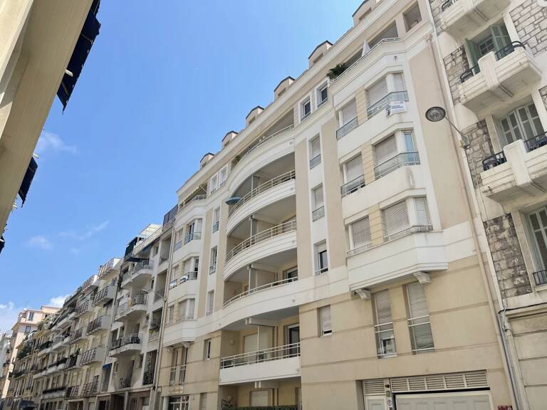 3 PIECES - QUARTIER MUSICIENS - TERRASSE - POSSIBILITE GARAGE — photo 1