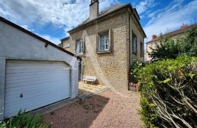 vente maison 131 000 € à proximité de Saint-Aubin-les-Forges (58130)