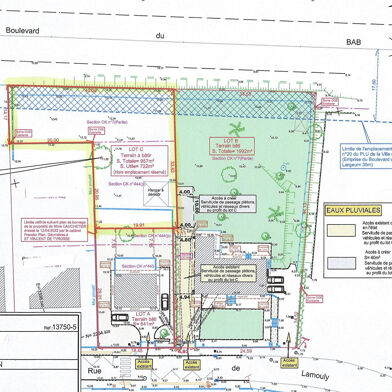 Terrain 957 m²