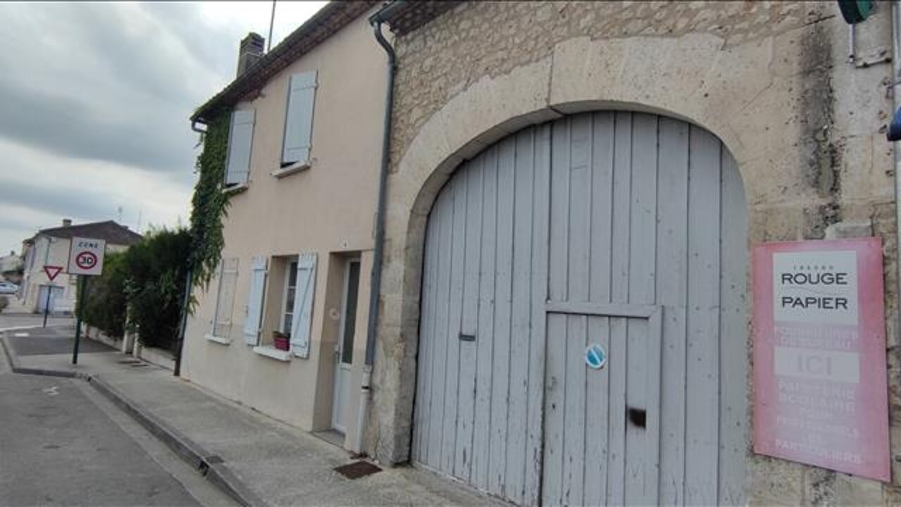 maison 4 pièces 87 m2 à vendre à Montmoreau (16190)