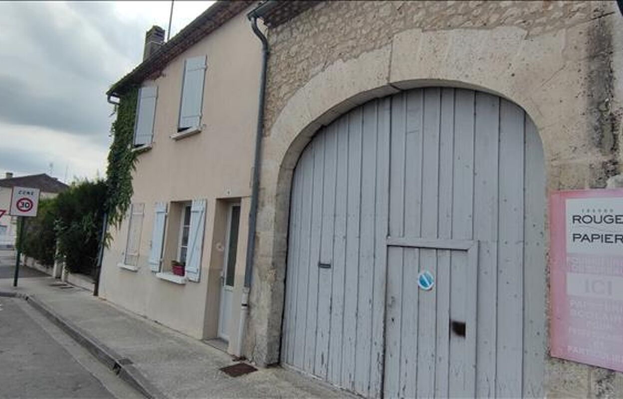 maison 4 pièces 87 m2 à vendre à Montmoreau (16190)