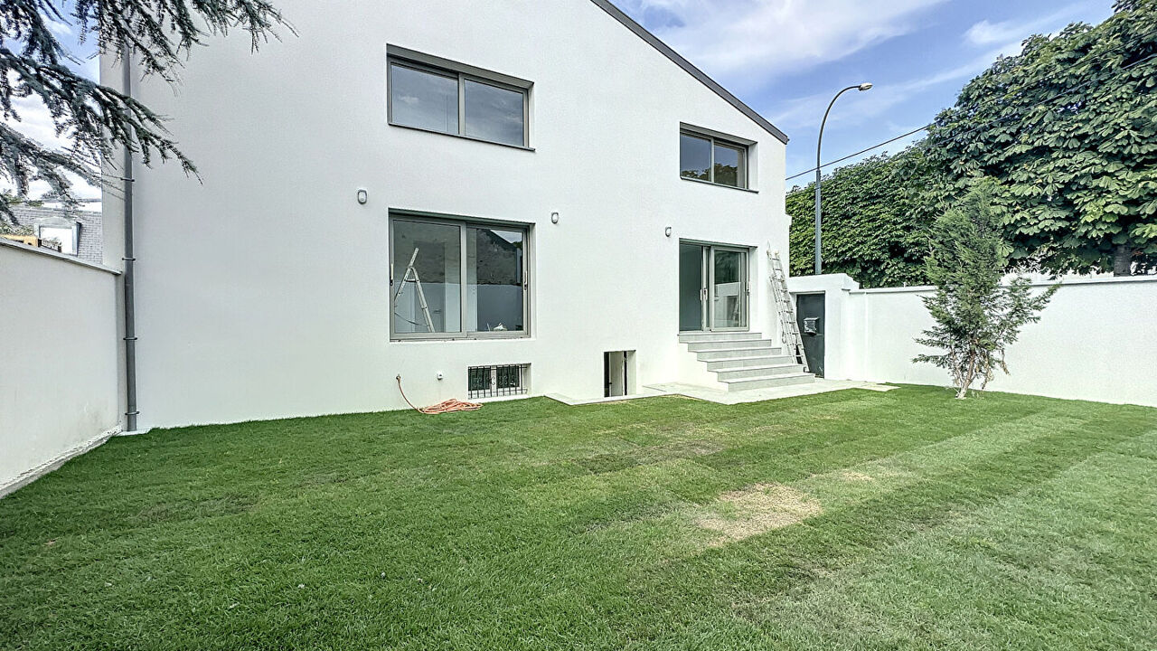 maison 6 pièces 117 m2 à vendre à Saint-Maur-des-Fossés (94210)