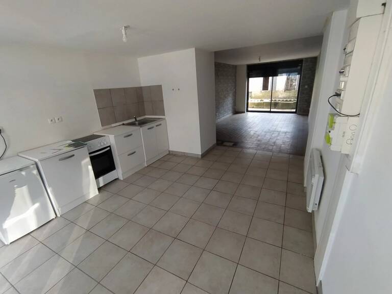 Appartement   à vendre 64 m² — photo 1