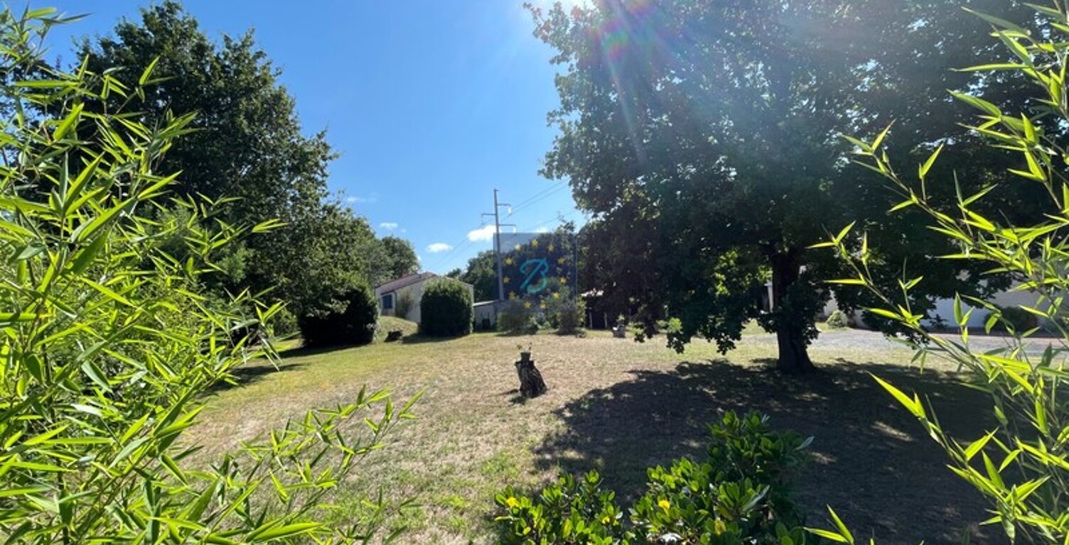 Terrain viabilisé — photo 1