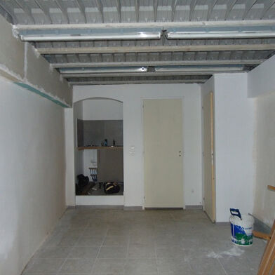 Garage  20000 €