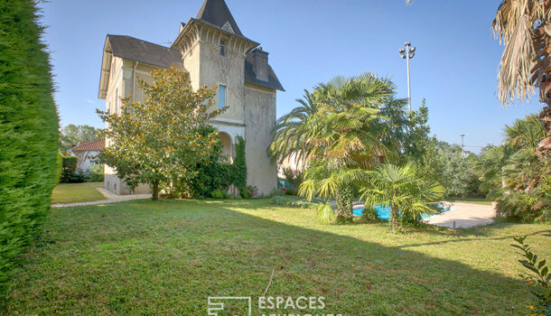 Villa / Maison 10 pièces  à vendre Pau 64000