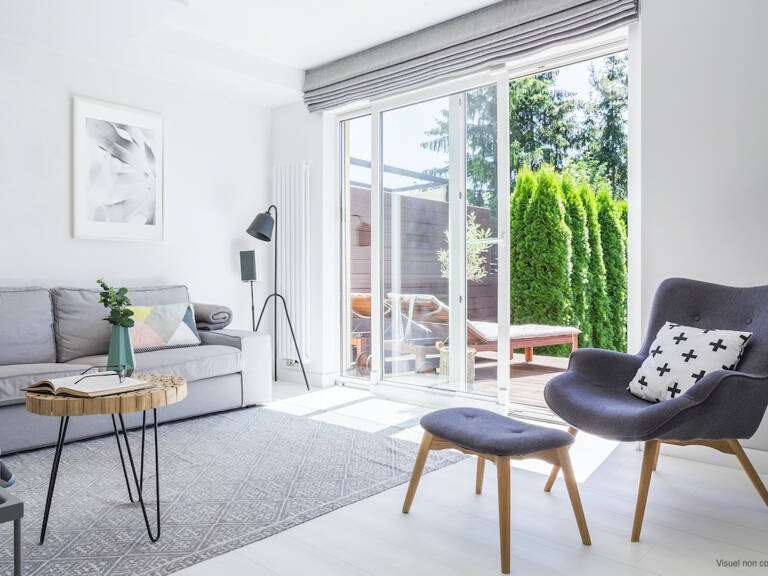 
        Appartement

        (3 à 5 pièces)

        (73 à 148 m²)
       — photo 1