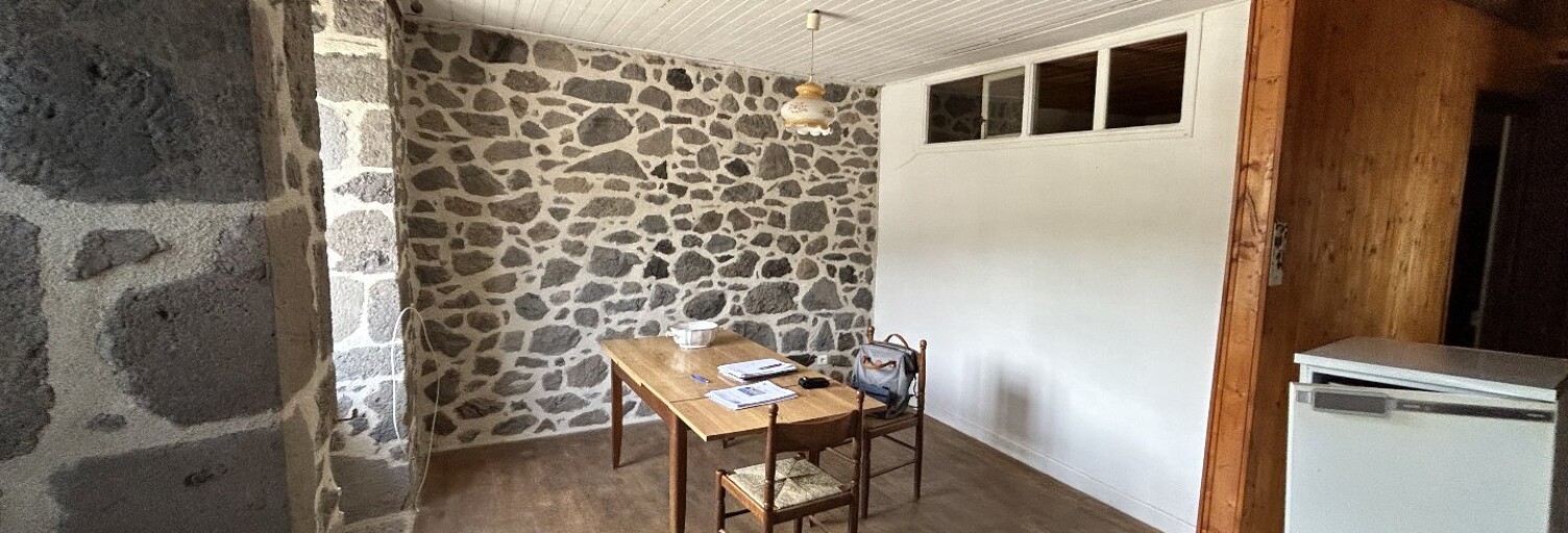 Maison 7 Pièces 116 m² à vendre à Saint-Martin-Valmeroux (15140)