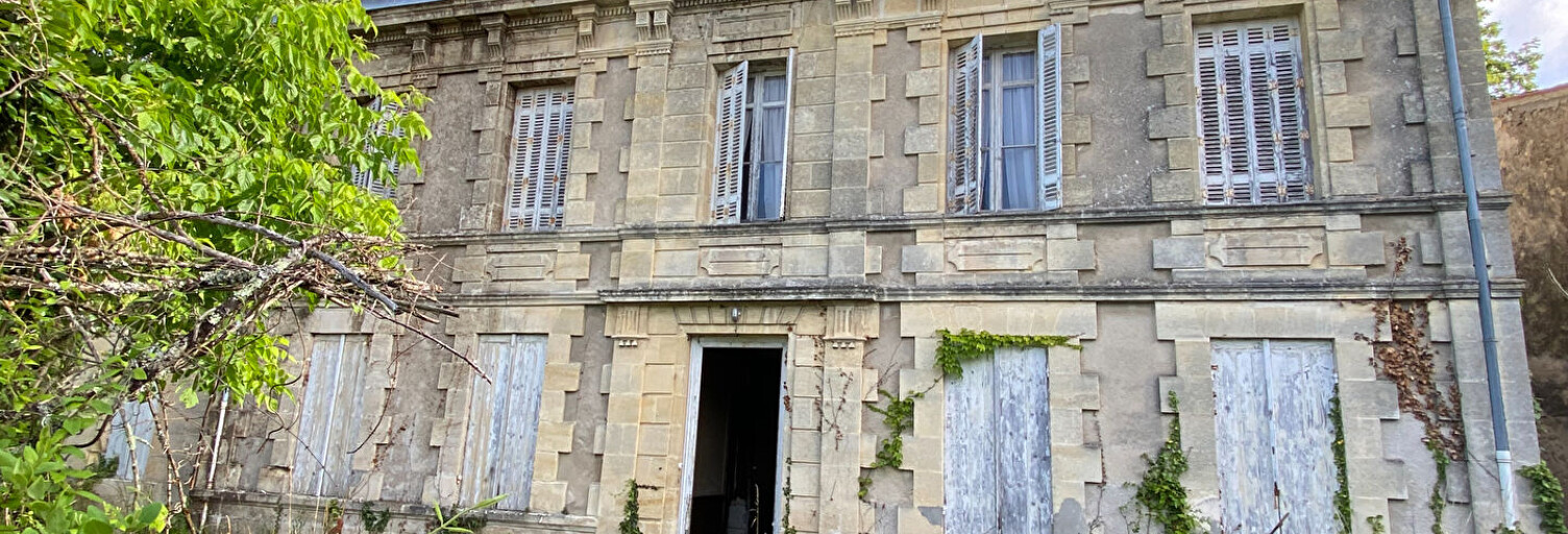 Maison 13 Pièces 375 m² à vendre à Moulis-en-Médoc (33480)