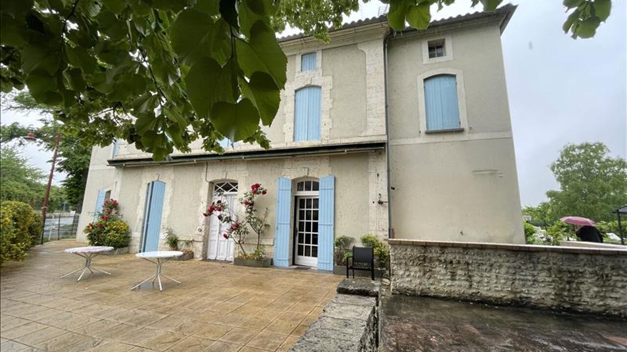 immeuble  pièces  m2 à vendre à Saint-Séverin (16390)