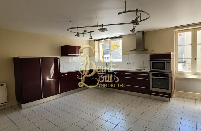 APPARTEMENT DE 96 M2 EN DUPLEX AVEC ESPACE DE RANGEMENT EN R — photo 4