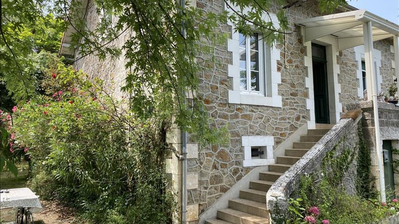 maison 5 pièces 117 m2 à vendre à Thiviers (24800)