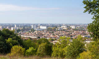 Commerce  82 m² à vendre à Cenon (33150)